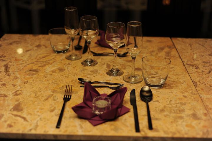 Dining 82 of 97