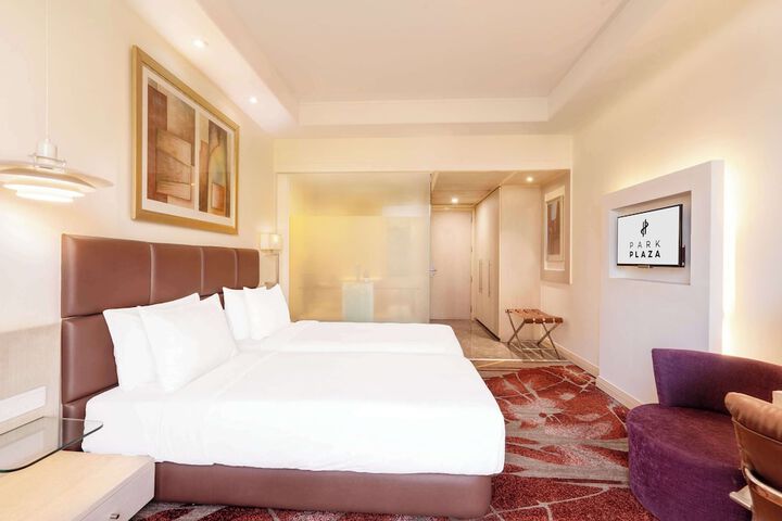 Room 17 of 58