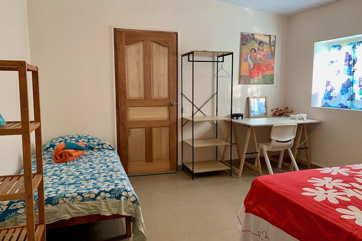 Room 8 of 32