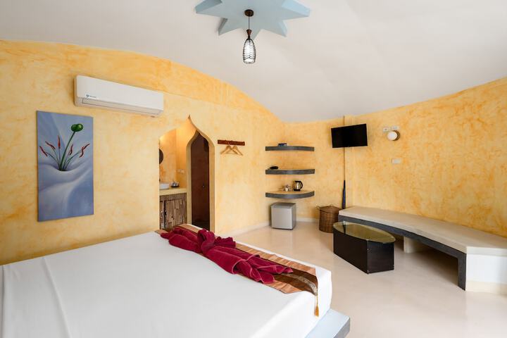 Room 10 of 50