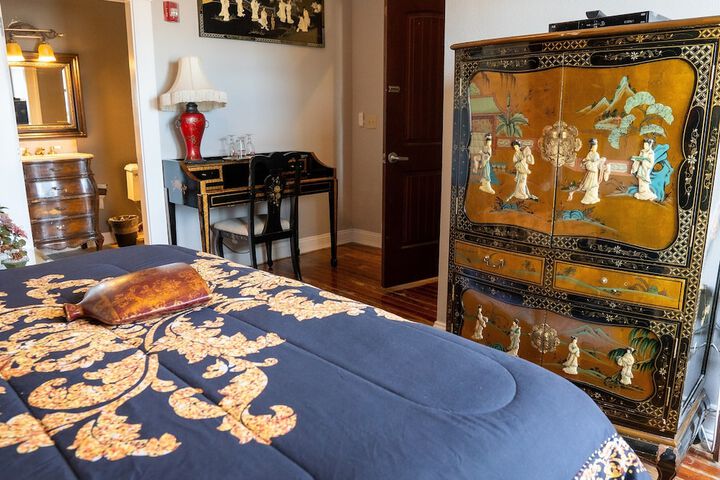 Oriental Premium Sytle King Bed (135 of 139)