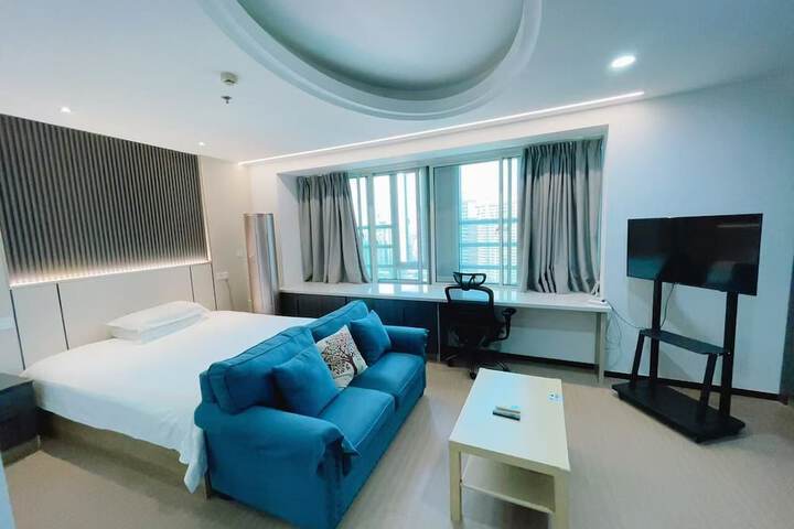 Room 11 of 63