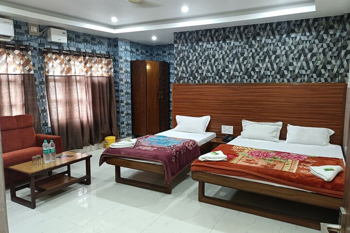 Room 26 of 37