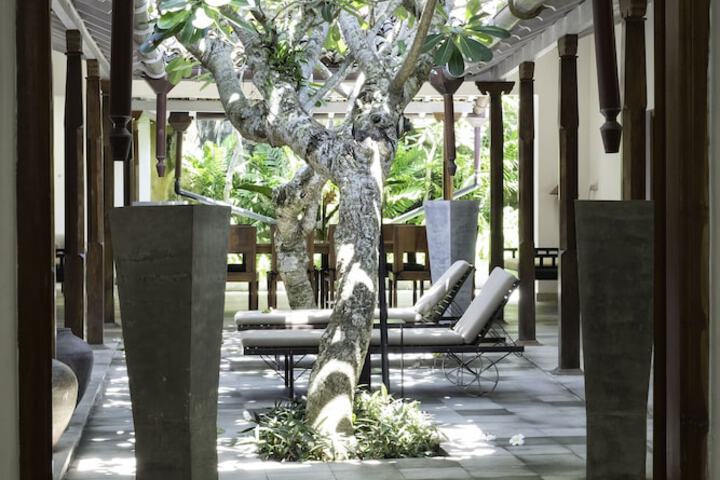 Lobby Photos