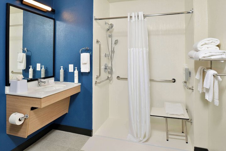 Bathroom shower