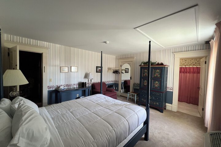 Room 22 of 84