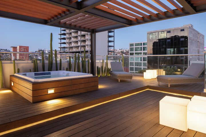 Terrace/Patio 102 of 105