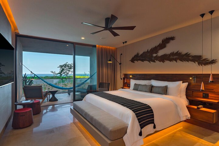Room 15 of 268