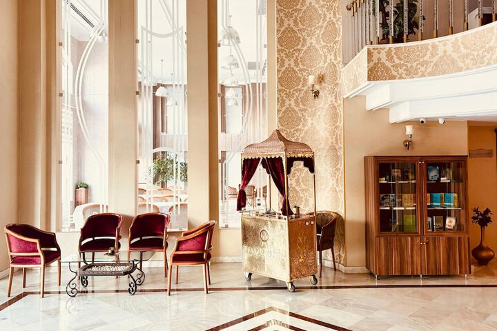 Lobby Photo