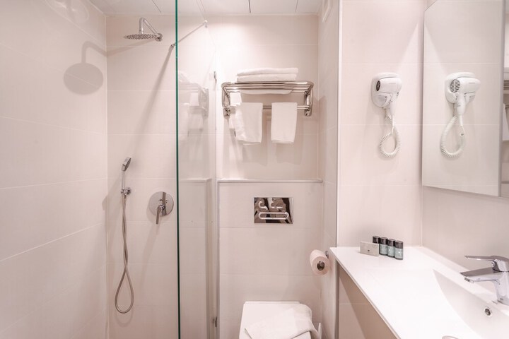 Bathroom Interior Photo