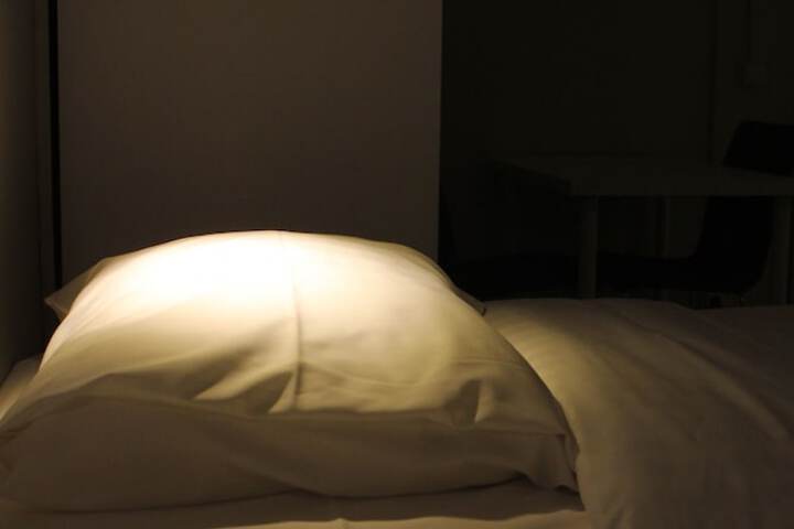 Room 13 of 82