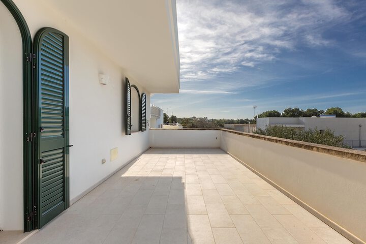 Terrace/Patio 25 of 49