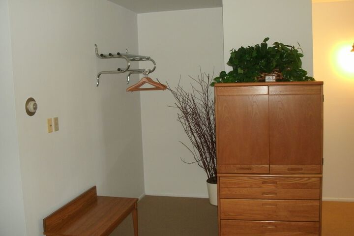 Room 5 of 44
