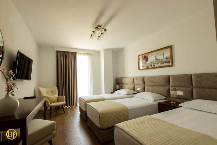 Room 19 of 30