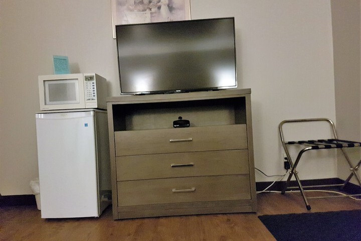 Room 16 of 69