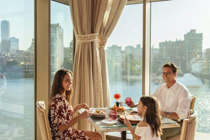 Dining 91 of 120