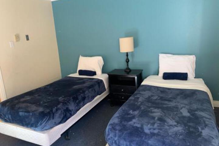 Image of Double Bed Hotel Style Suite-B04