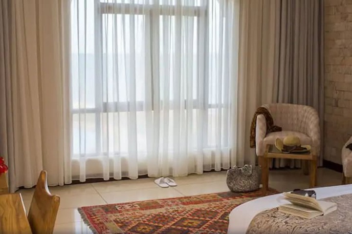 Room 11 of 54