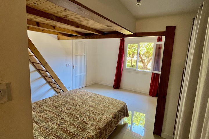 Room 9 of 63