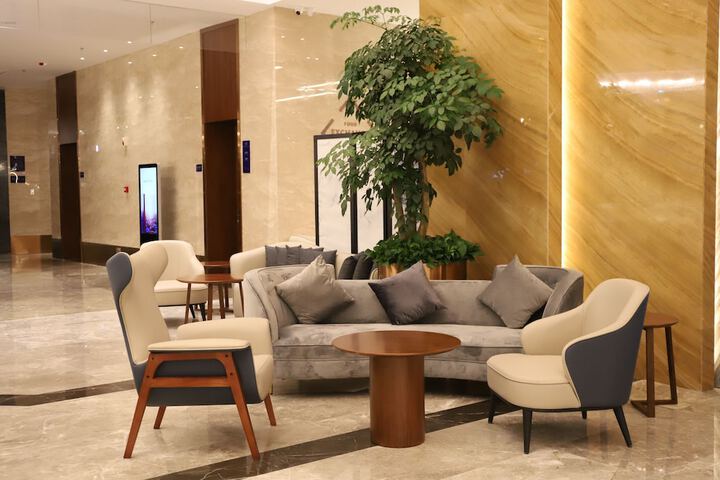 Hotel Interior 5 of 91