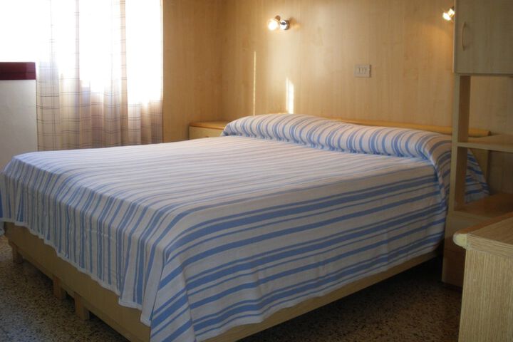Hotel Villa Dina