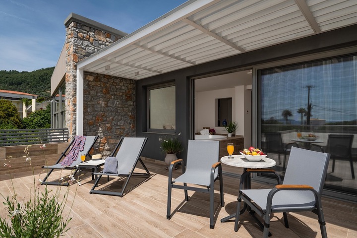 Terrace/Patio 21 of 67