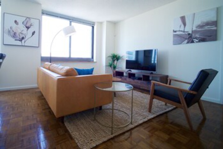 Room 81 of 246