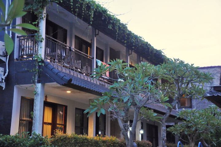 Hotel 4 of 118
