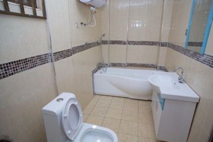 Room 4 of 26