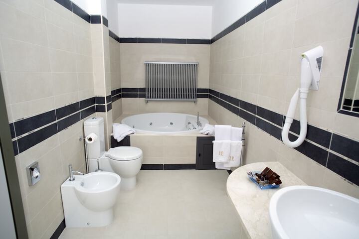 Bathroom Interior Photo