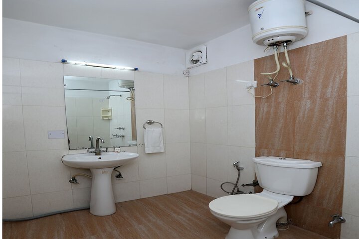 Room 20 of 20