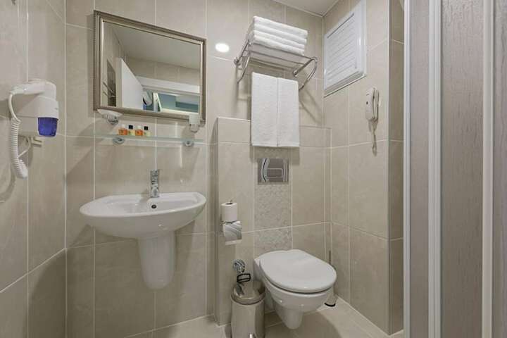 Bathroom Photo