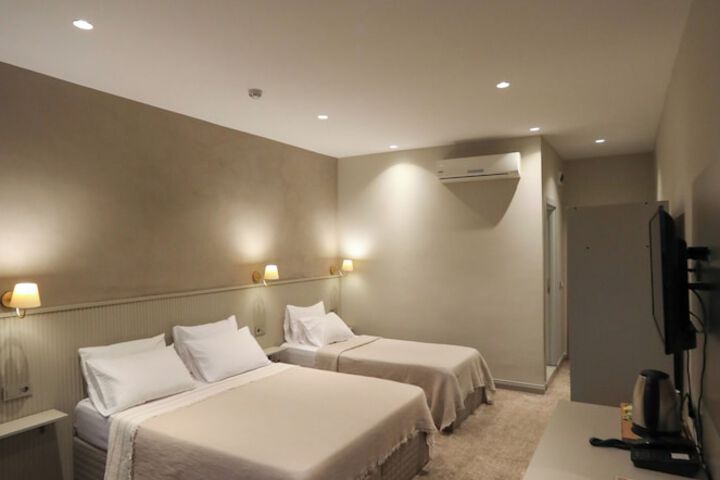 Room 21 of 60