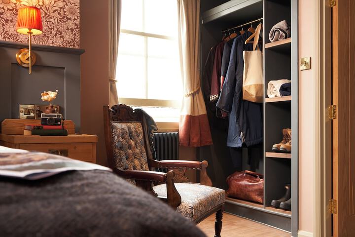 Room 12 of 52