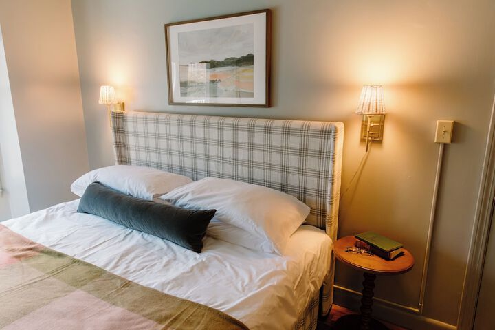 Room 12 of 52
