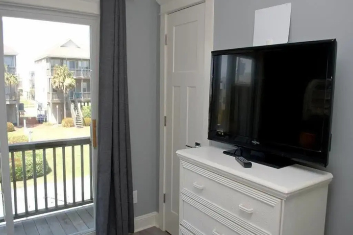 Room 5 of 23
