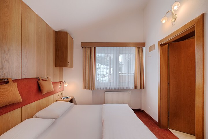 Room 12 of 55