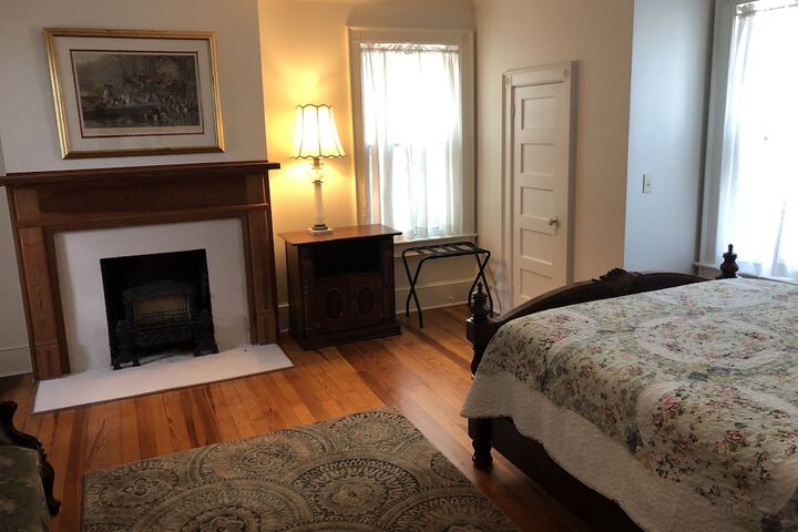 Room 14 of 71