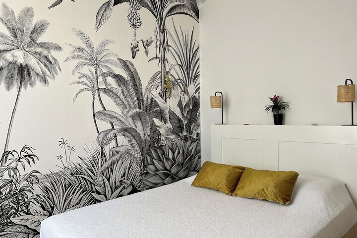 Room 6 of 29