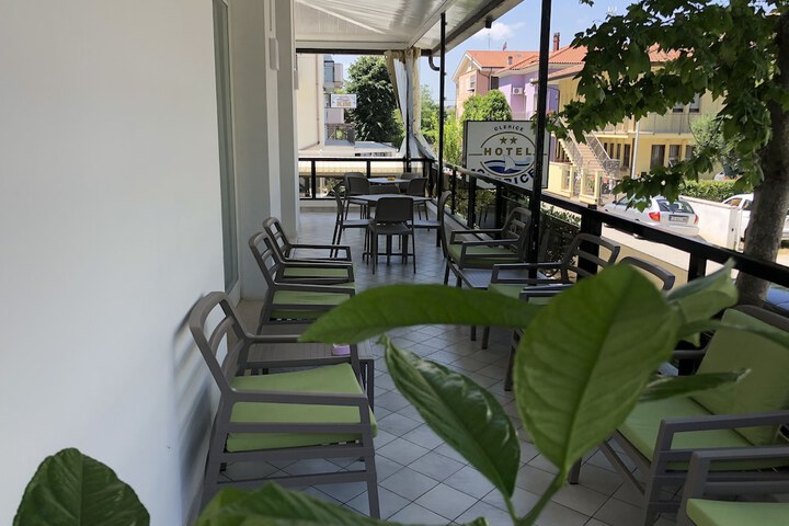 Terrace/Patio 118 of 119