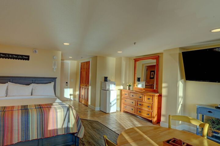 Room 70 of 184