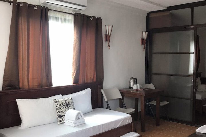 Room 42 of 84