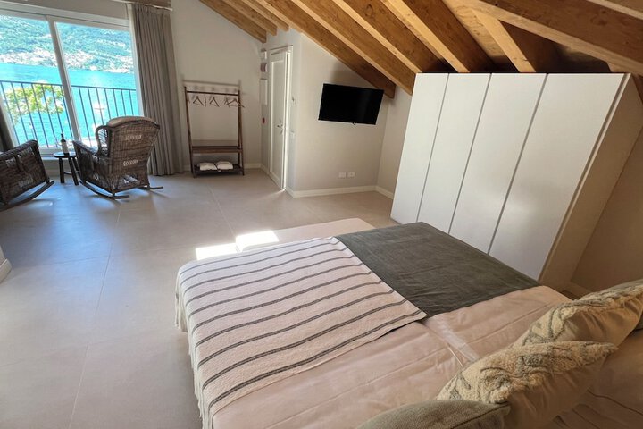 Room 22 of 47