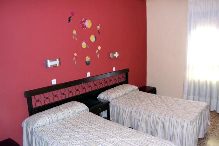Room 10 of 31