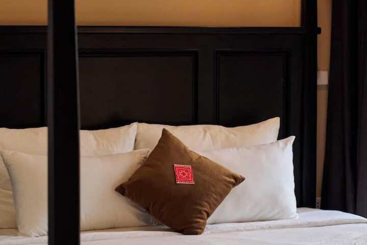 Room 57 of 149