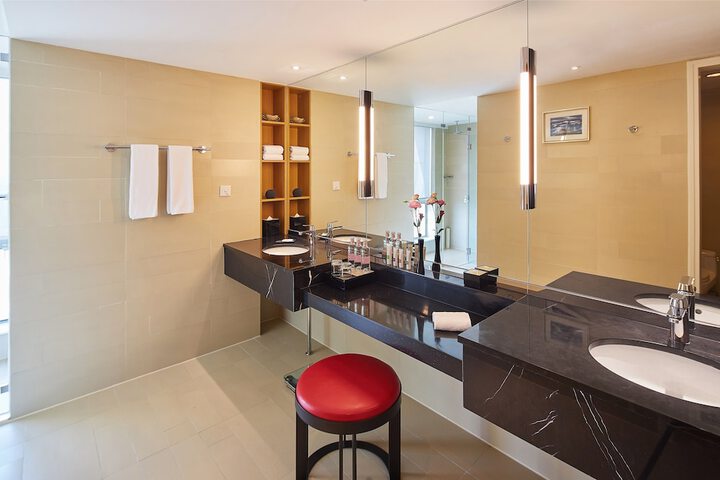 Room 20 of 49