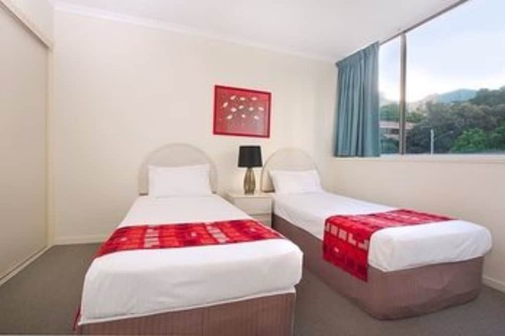 Room 2 of 50