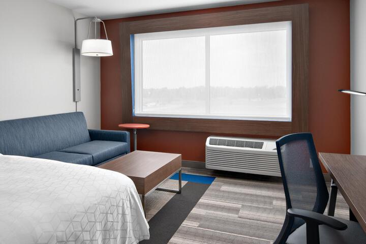 Suite 2 Queen Beds (1 of 5)