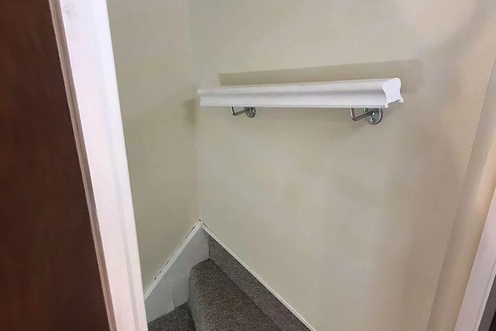 Room 13 of 80