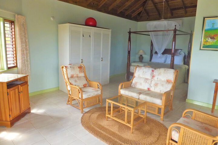 Room 9 of 89